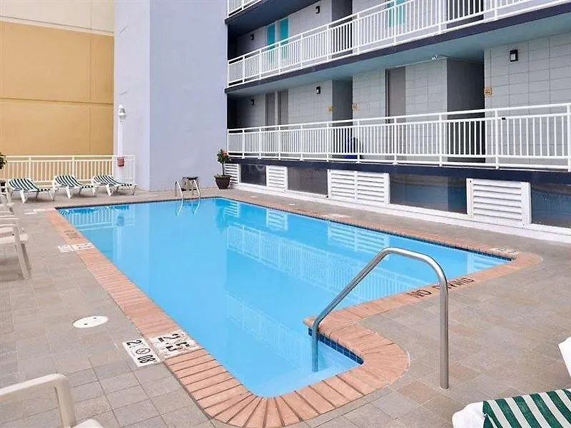 Surestay Studio By Best Western Virginia Beach Oceanfront 3*,